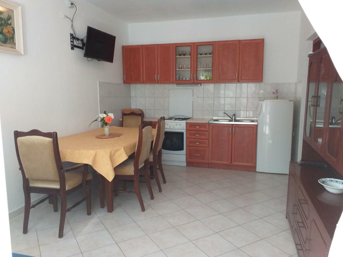 apartman Ivan A2+2  Tribalj Buitenkant foto